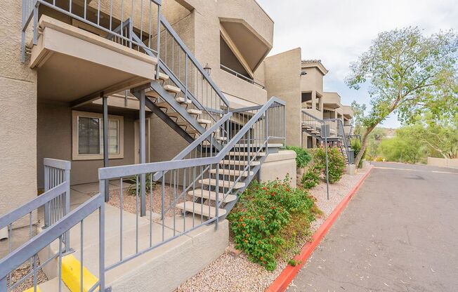 2 beds, 2 baths, $1,300, Unit # 2091