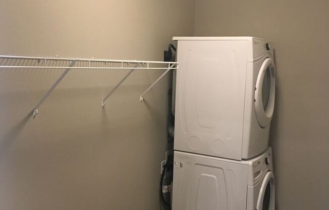 1 bed, 1 bath, $1,225, Unit 223