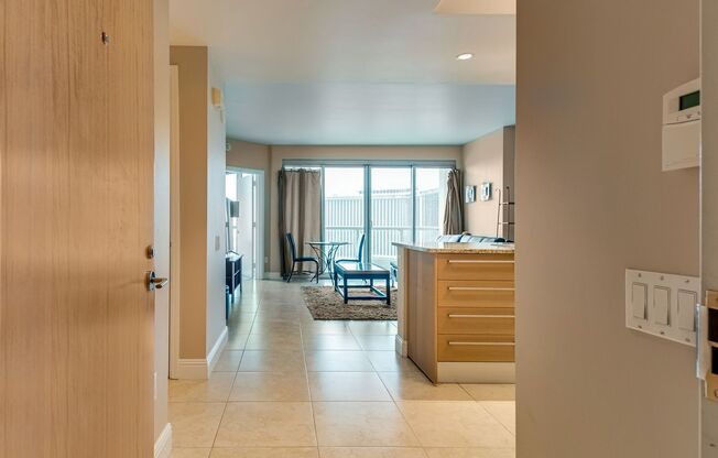 1 bed, 1.5 baths, $2,200