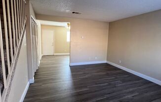 2 beds, 1.5 baths, 800 sqft, $1,100