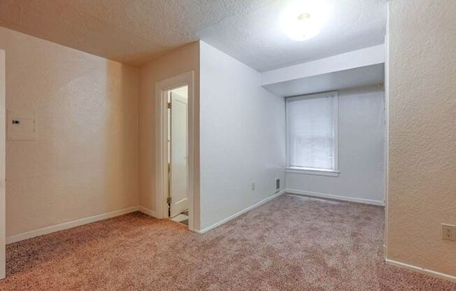 1 bed, 2 baths, 737 sqft, $1,500, Unit 101