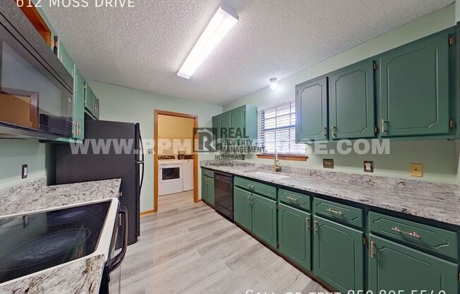 612 MOSS DR