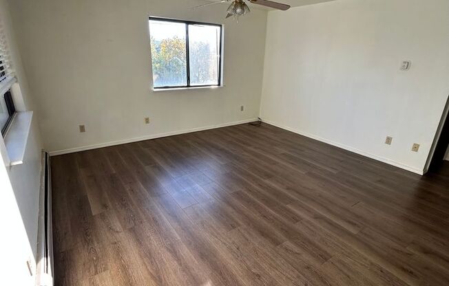 2 Bedroom / 1 Bath Apartment In Bayfield