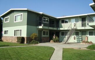 971 Whitethorne Drive