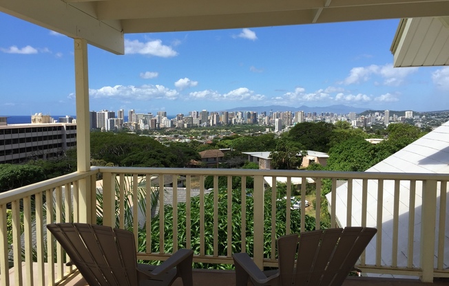 Kaimuki's Best & Most Convenient Location! One-Of-A-Kind! (5 Bed,3 Bath)