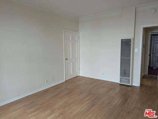 Studio, 1 bath, 400 sqft, $1,199, Unit 12