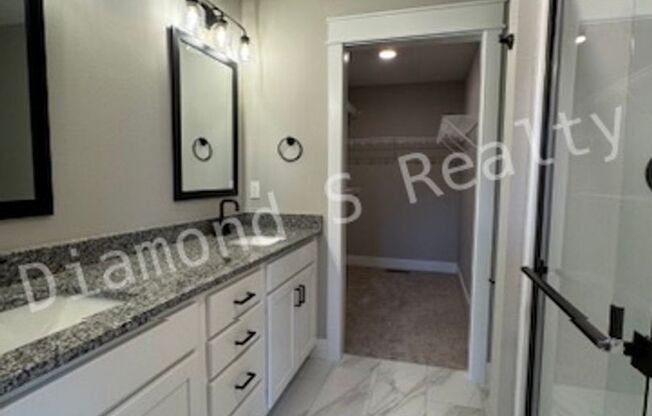 3 beds, 2 baths, $1,800