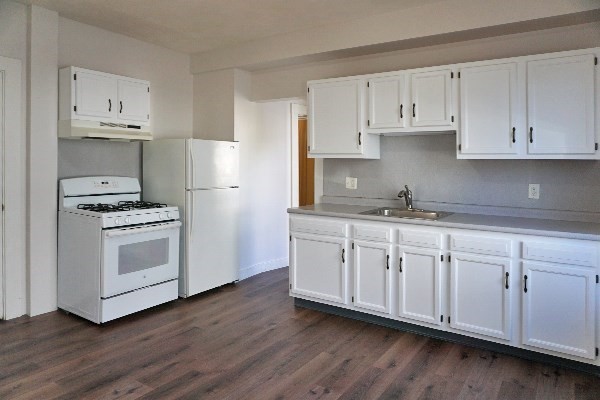 252 Ash St Apt 4