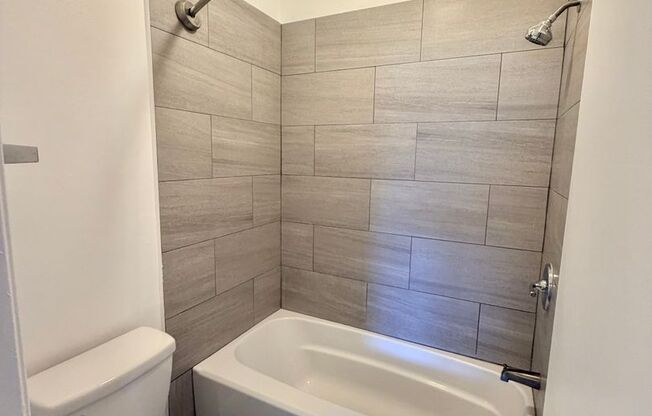 1 bed, 1 bath, 800 sqft, $2,200, Unit 109