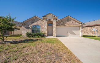 Spacious 3 Bedroom, 2 Bath Home in Jarrell w/ Easy Access to IH-35