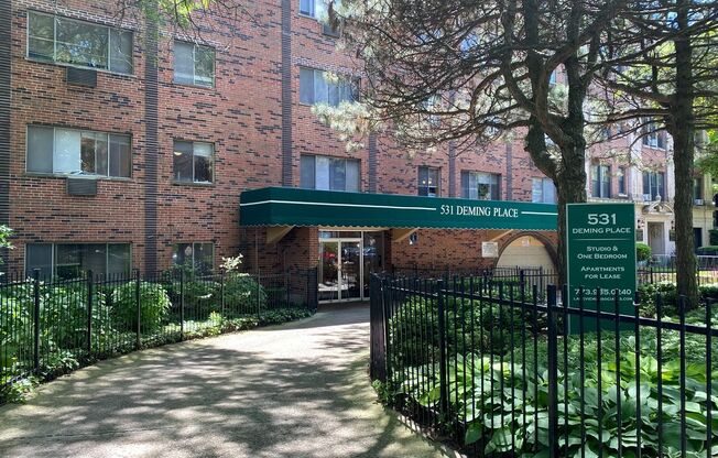 1 bed, 1 bath, 700 sqft, $1,935, Unit 531-416