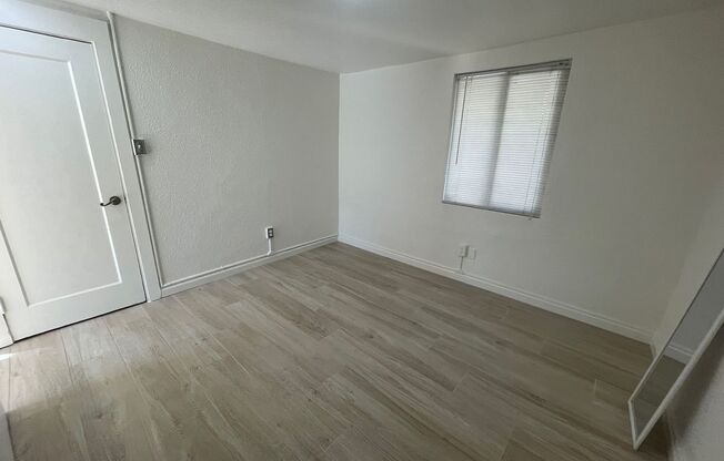 1 bed, 1 bath, $2,195, Unit 1141 1/2