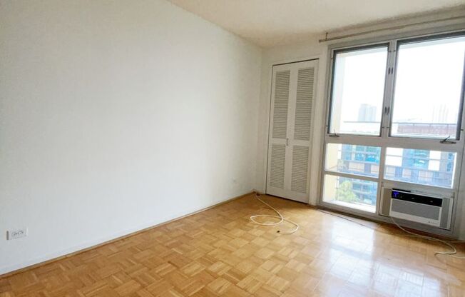 2 beds, 2 baths, $3,500, Unit # 1212