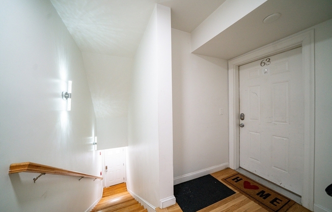 63 B CIRCUIT ST
