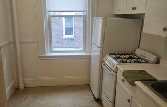 122 WARREN ST