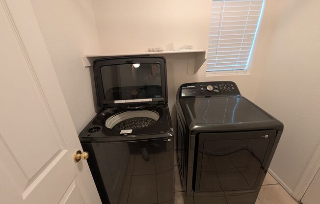 4 beds, 2.5 baths, $2,400