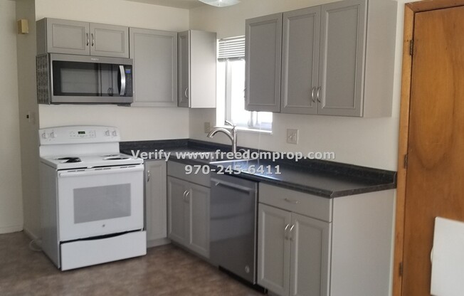 3 Bedroom House Near Downtown and close to CMU