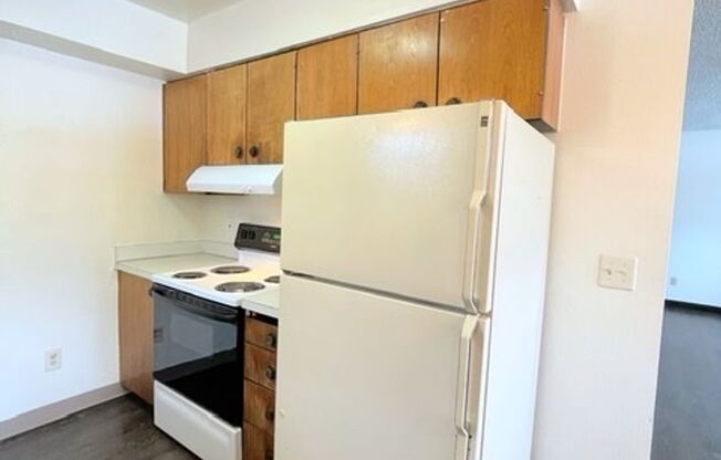 2 beds, 1 bath, $1,450, Unit 1