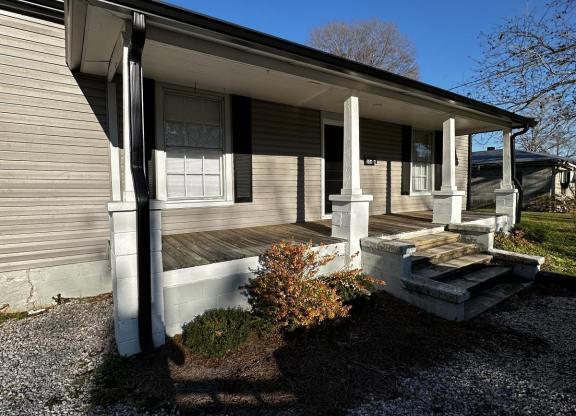 2 beds, 1 bath, $1,195, Unit UNIT A