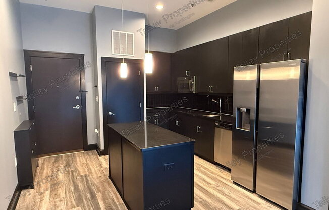 1 bed, 1 bath, 679 sqft, $1,895, Unit 710