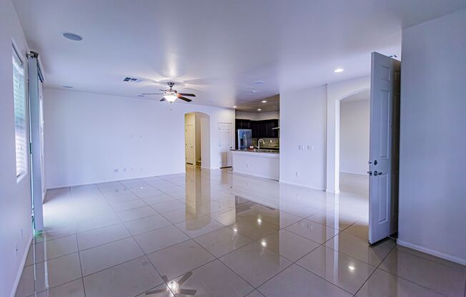 4 Bedroom home located in Mountain's Edge