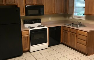 1329 SCOTTSVILLE RD