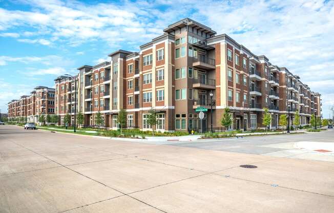Waterford Market Apartments Outdoor View Apartments in Frisco, TX