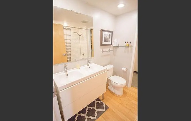 1 bed, 1 bath, 1,000 sqft, $2,950, Unit 336