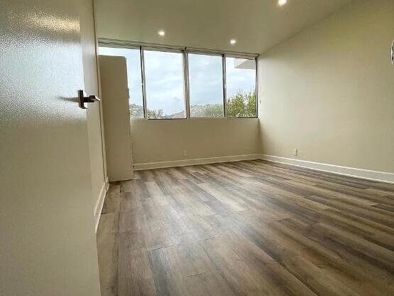 3 beds, 3 baths, 1,584 sqft, $8,050, Unit 605D