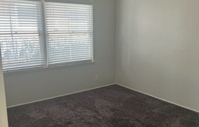 1 bed, 1 bath, $1,995