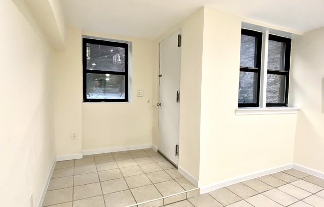 Studio, 1 bath, $2,500, Unit GB