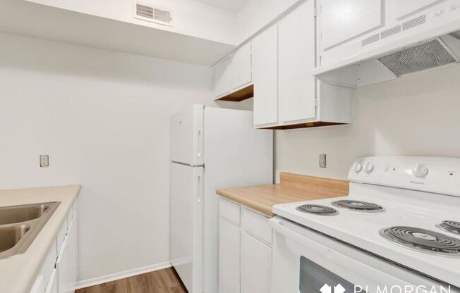 1 bed, 1 bath, 650 sqft, $795, Unit 5