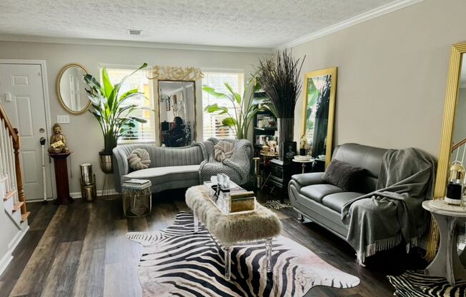 Sandy Springs address near Historic Roswell