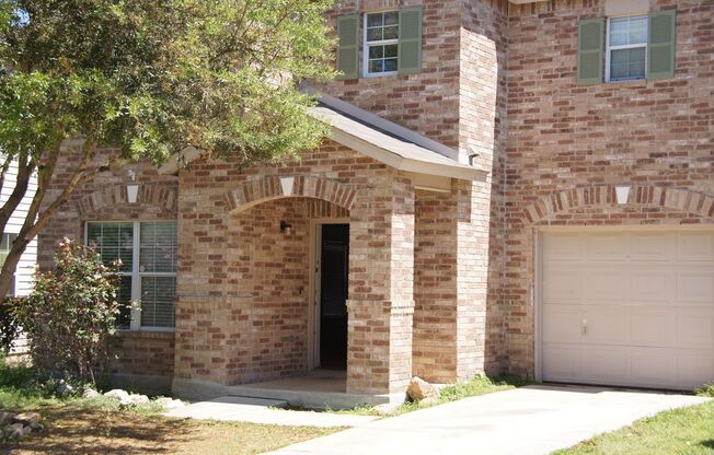 3 Bedroom 2.5 Bath Rental in Cedar Grove!
