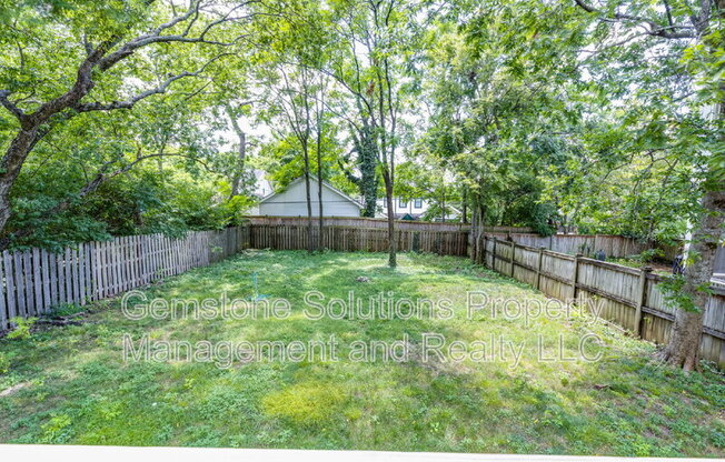 2537 BLAIR BLVD