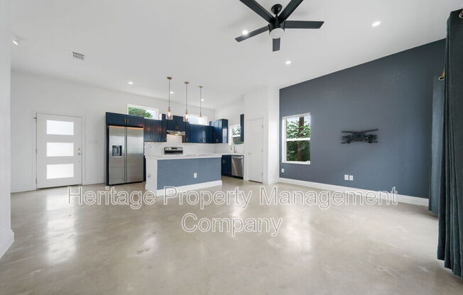 827 S PALMETTO AVE