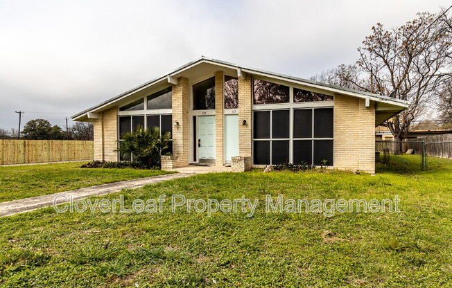 319 GAIETY LN