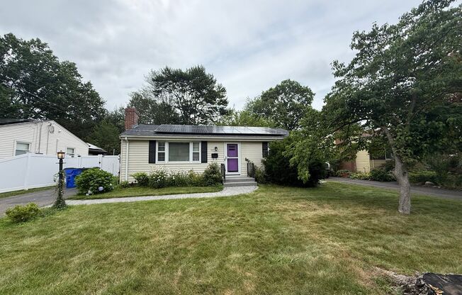 Welcome to 167 Somerset, West Hartford.