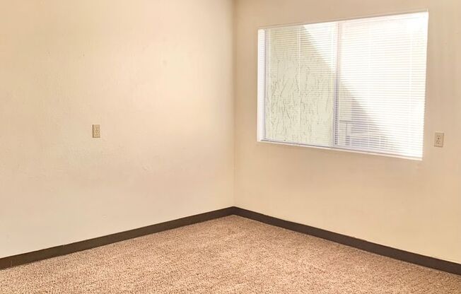 Walnut Creek Apartments
