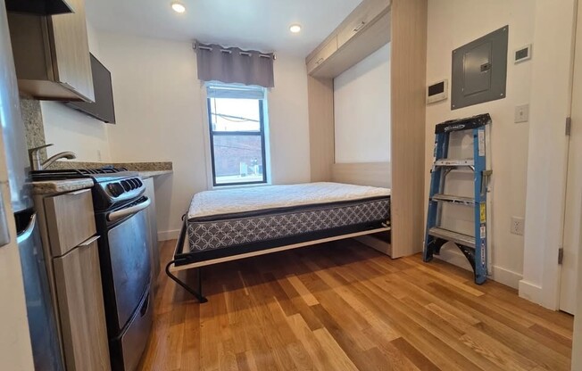 Studio, 1 bath, $1,550, Unit 15