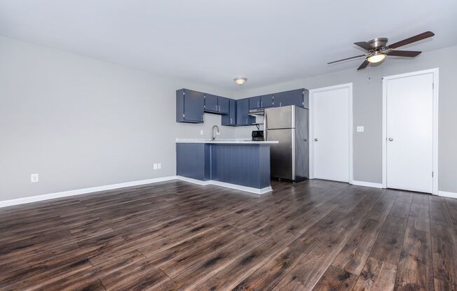 2 beds, 1 bath, 795 sqft, $899