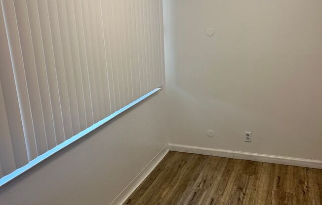 3 beds, 1.5 baths, $1,750, Unit 4860 KENTFIELD-#17B