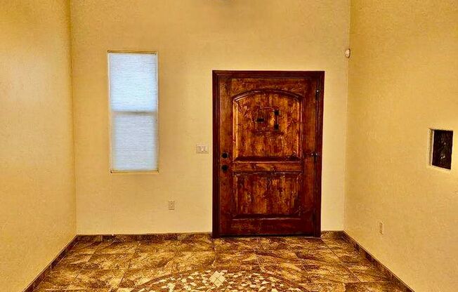 2184 Sedona Hills Pkwy - Luxurious Custom Home Overlooking The Golf Course!