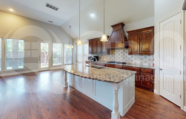 901 COLBY DR
