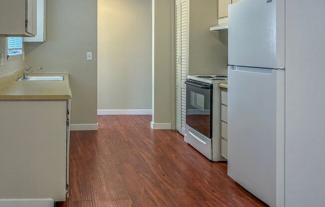 3 Bedroom 1 Bathroom Ranch Style Home Available Now !
