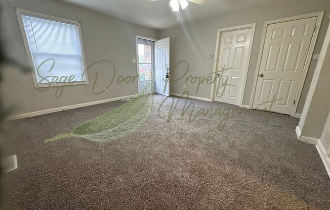 UPSTAIRS LOFT SPACE!!!