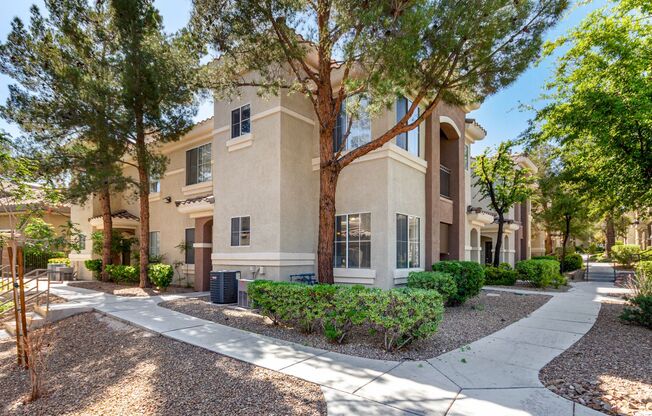 Luxury Living at The Falls - Ground floor 2- bedroom condo