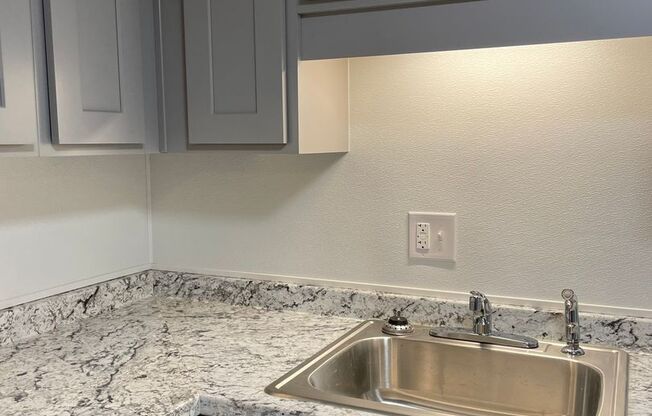 1 bed, 1 bath, 790 sqft, $1,125, Unit 49