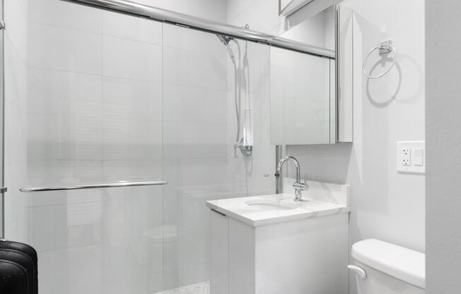 2 beds, 1 bath, 554 sqft, $1,875, Unit 102