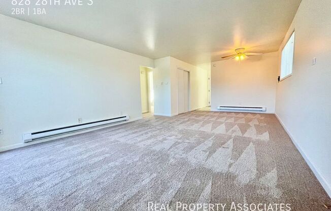 828 28 AVE S